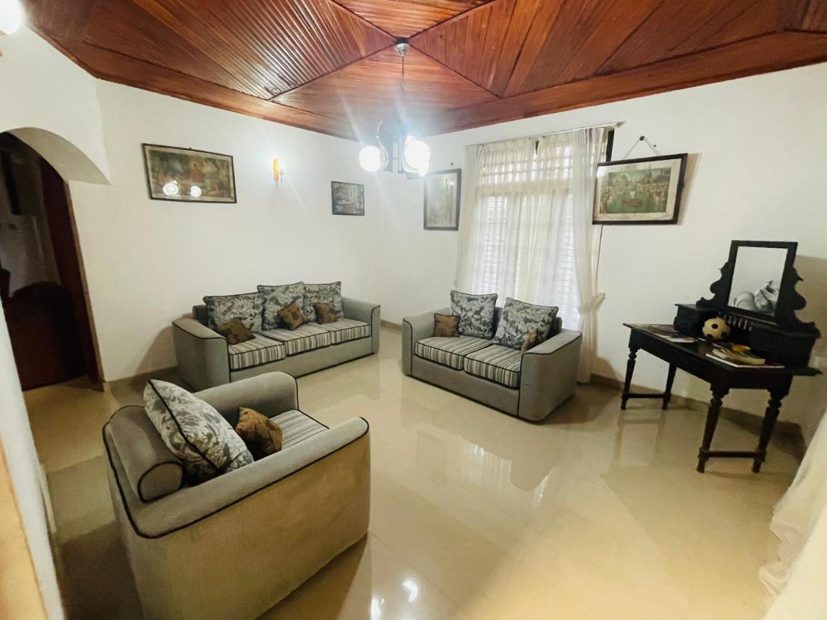 קורונגאלה Mangala Lodge מראה חיצוני תמונה